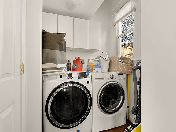 3rd image of 1409 Decatur St NW