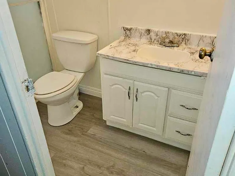 1681 Emerald Way — Photo 11