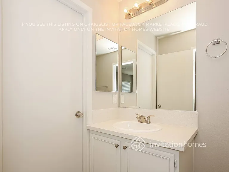 8392 Bismark Sapphire St — Photo 10