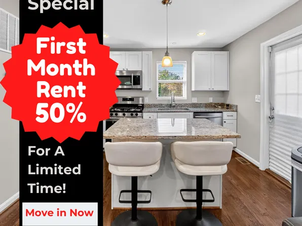 5211 Jay St NE Room 1, Washington, DC 20019
