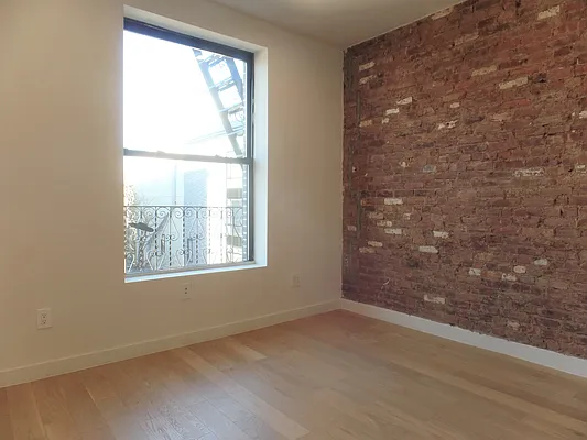 Rented by Abode Residential LLC | media 9