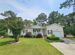 16 Nandina Dr, Hampstead, NC 28443