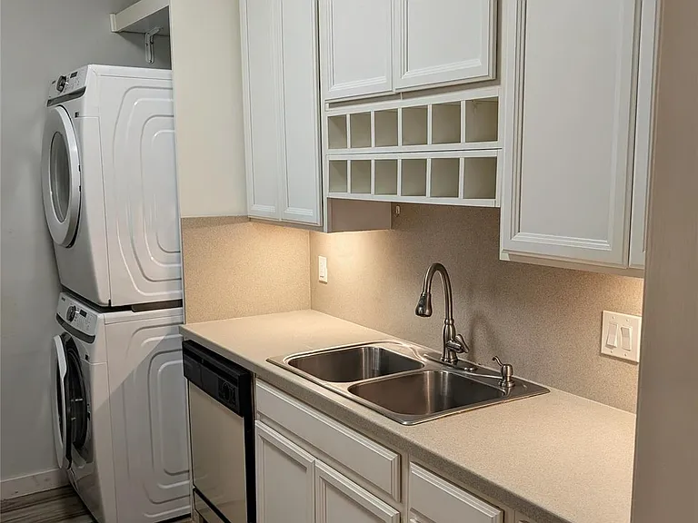 2529 Rio Grande St #6 — Photo 7