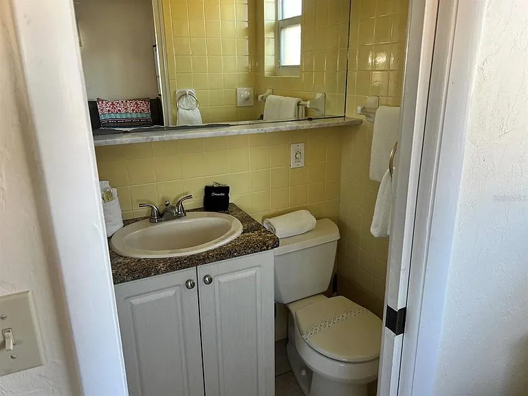 6006 Midnight Pass Rd #40 — Photo 11