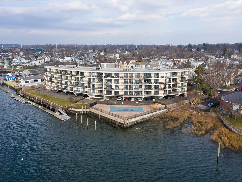 100 Seaview Avenue