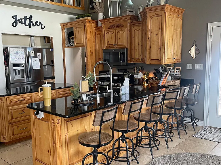 867 S 4425 W — Photo 23