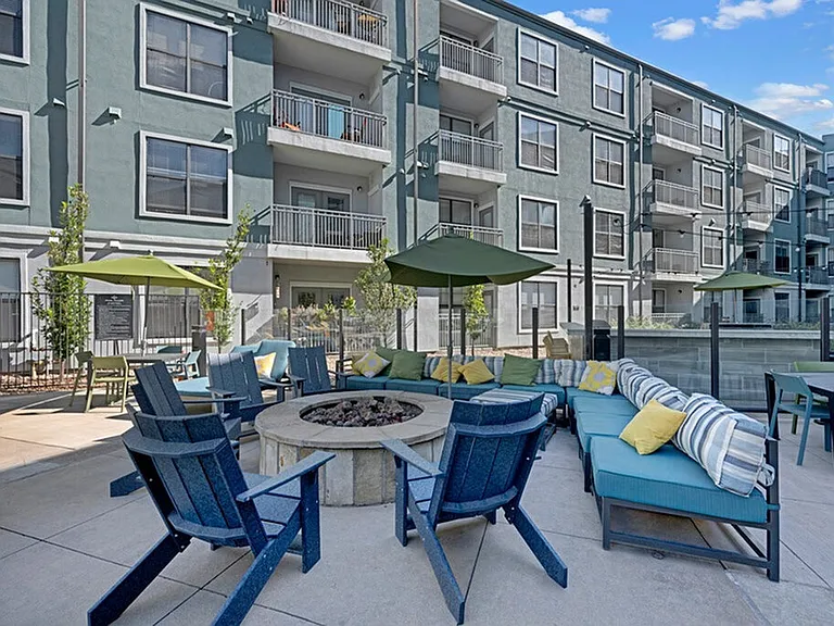 The Metro Apartments — Photo 11