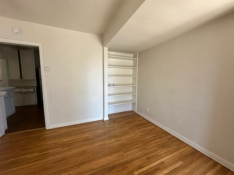 1757 E Villa St #1759 — Photo 2