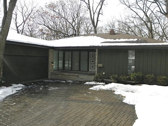 2nd image of 1269 Woodland Ct
