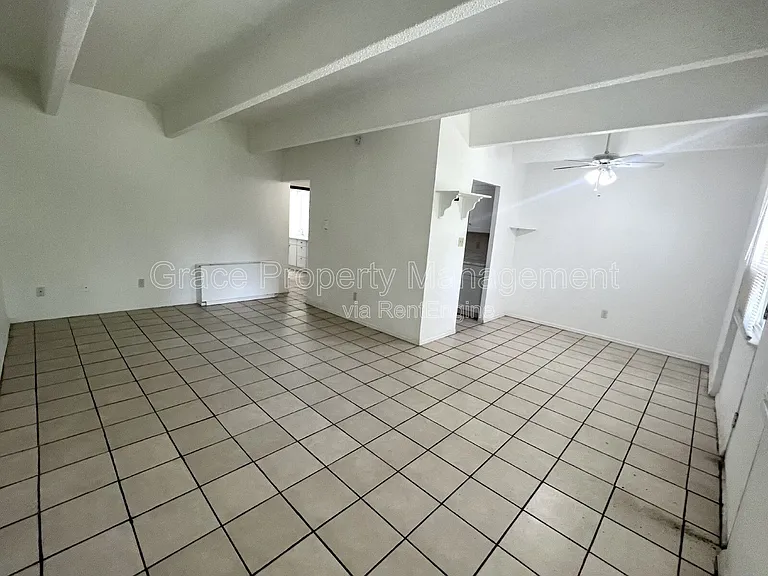 364 S Ironton St #226 — Photo 3