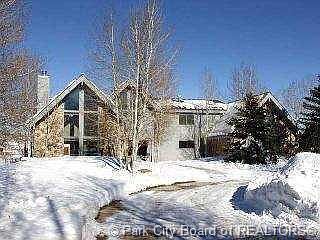1st image of 1422 W Willow Ln