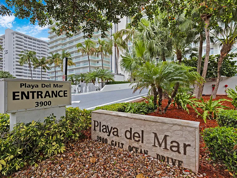 3900 Galt Ocean Dr #2114 — Photo 1