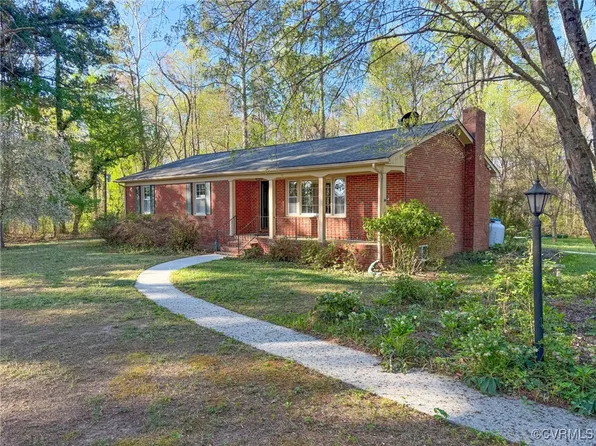 2212 Lewiston Plank Rd, Burkeville, VA 23922