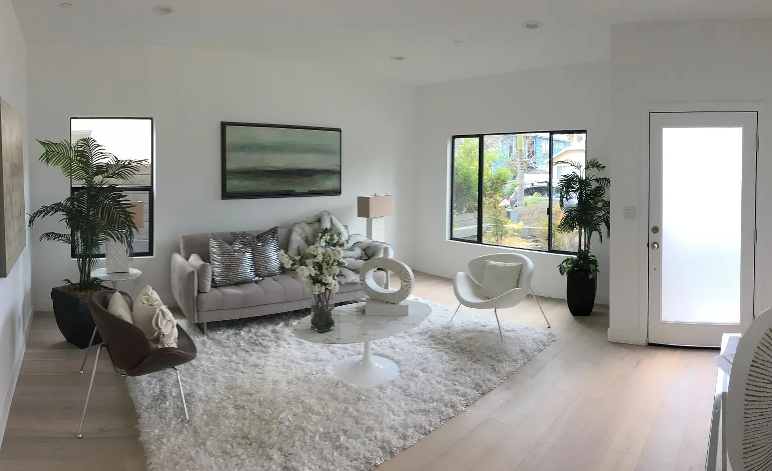 4 bed, 1700 sqft, $5,395 — Photo 1