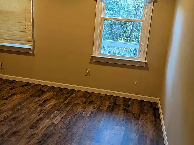 450 Karl Ct SW — Photo 22