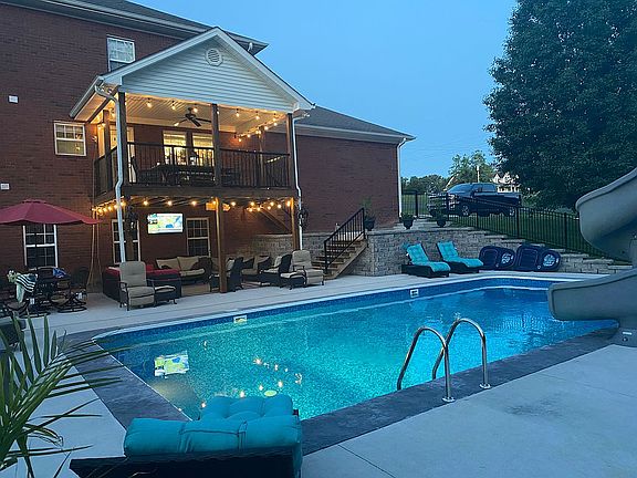 5th image of 812 Megan Ln