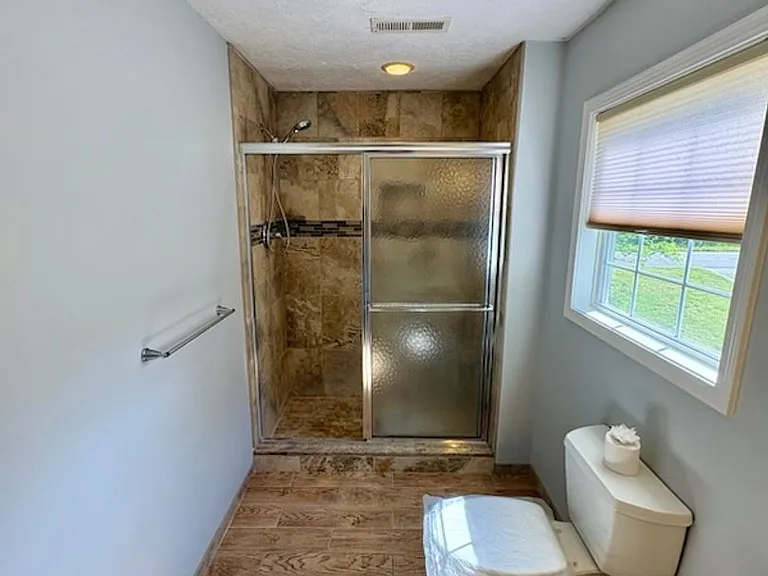 160 Burning Oaks Dr — Photo 16