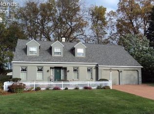 411 Morningside Ct, Sandusky, OH