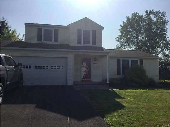 2nd image of 4039 Plum Yew Cir