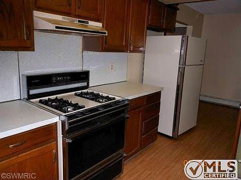 Stove and Refrigerator