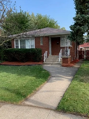 621 Buffalo Ave photo 1