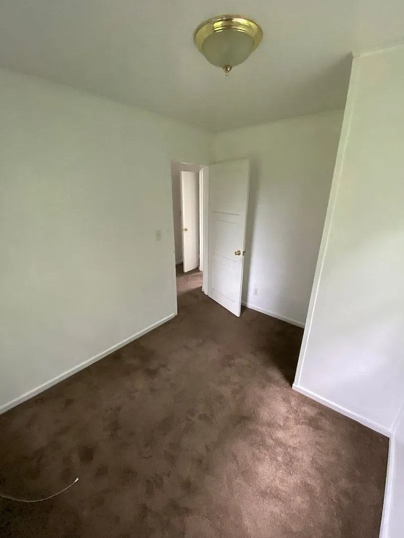 Chestnut Hills Apartments! — Photo 2