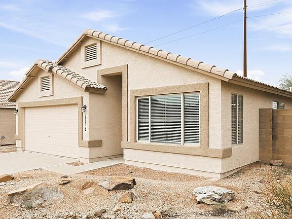 3rd image of 25832 N 66th Dr