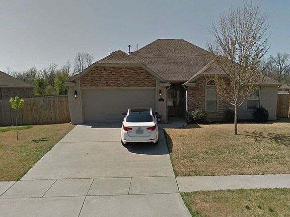 2nd image of 3819 W Brightwater Pl