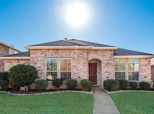1328 Marvin Gdns, Lancaster, TX 75134