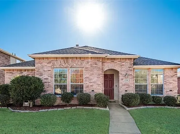1328 Marvin Gdns, Lancaster, TX 75134