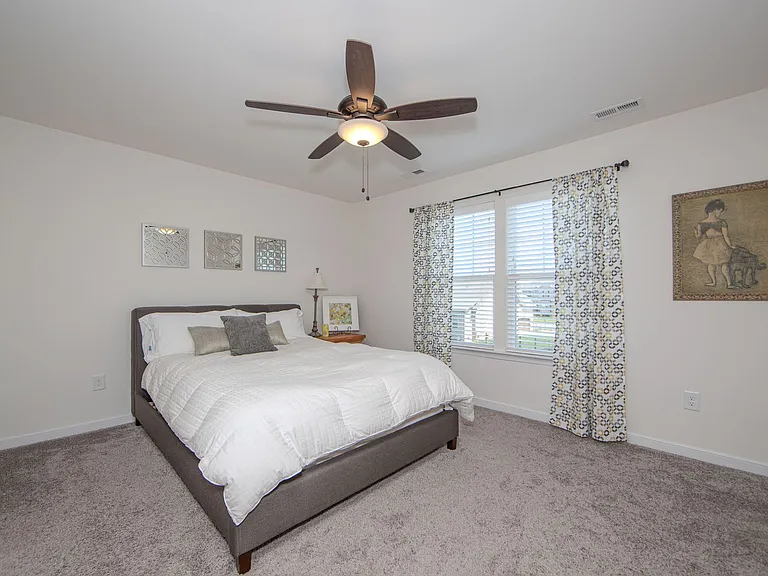 11913 James Overlook Ct — Photo 30