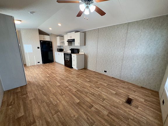 2nd image of 59B Joyce Dr