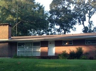 106 Forest Hills Cir, Talladega, AL 35160