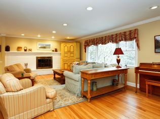 23 Windmill Rd, Armonk, NY 10504