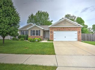 3680 E Sydney Ct, Decatur, IL 62521