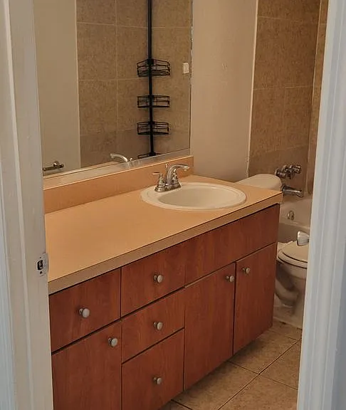 415 Wymore Rd #102 — Photo 8