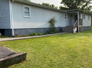 880 Gilley Ave E, Big Stone Gap, VA 24219