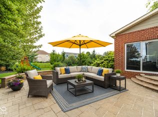 5825 Somerset Blvd E, Bargersville, IN 46106