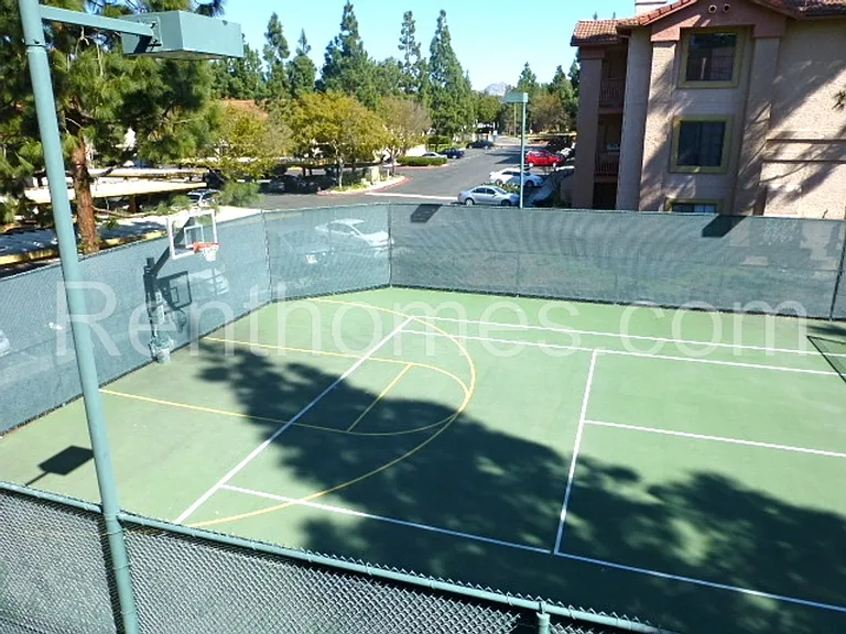 12051 Alta Carmel Ct #199 — Photo 15