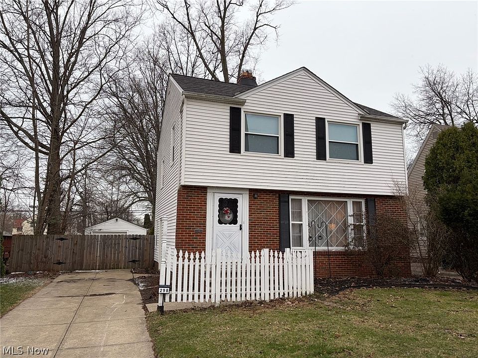 1st image of 298 E 270th St