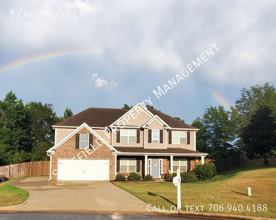 1st image of 8 Crestwood Ct