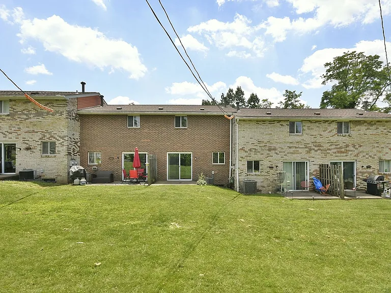 427 Manor Rd #3 — Photo 28