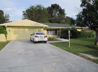 2136 44th Ter SW, Naples, FL 34116