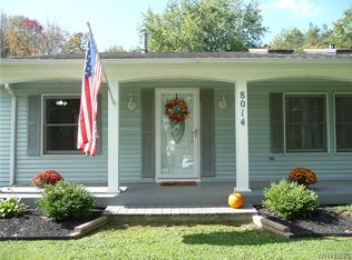 8014 Zimmerman Rd, Hamburg, NY 14075