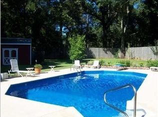 10410 N Hunters Ridge Dr, Mobile, AL 36695