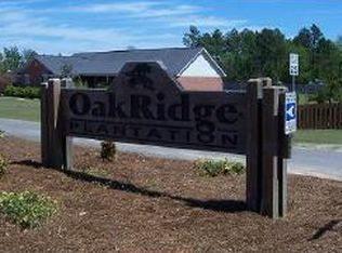 1226 Oakridge Plantation Dr, Hephzibah, GA 30815