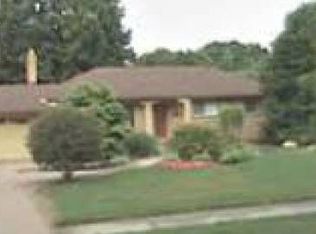 904 S Gulley Rd, Dearborn Heights, MI 48125