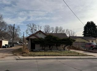 911 N Maple St, North Platte, NE 69101