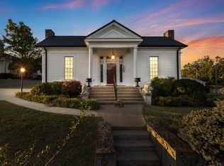 354 Main St, Lynchburg, TN 37352