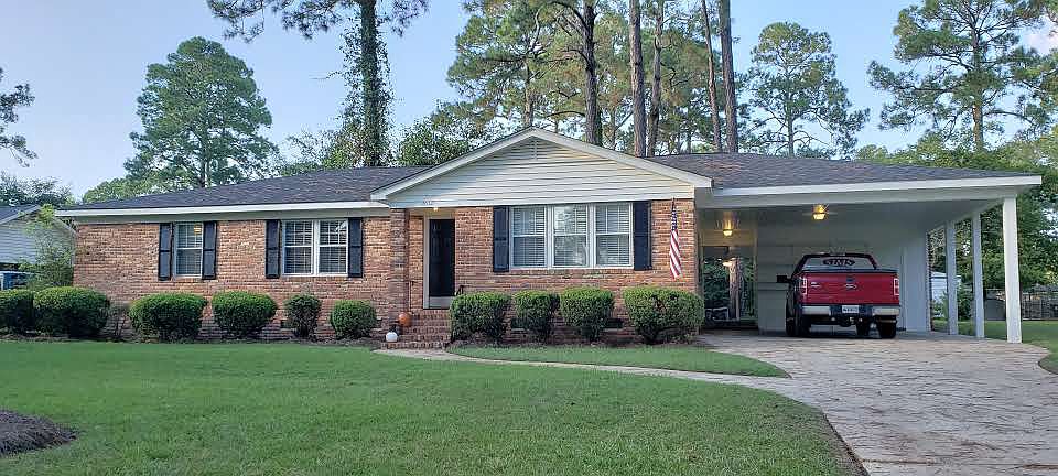 1017 Summit Dr.